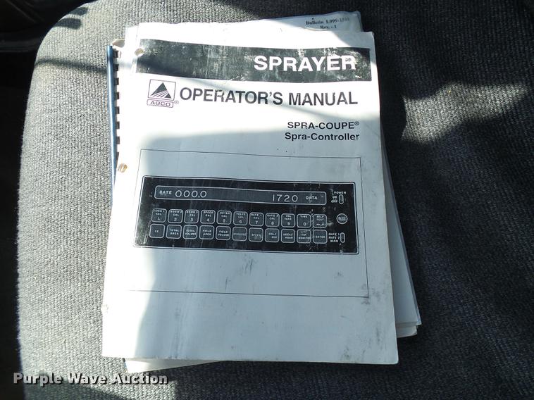 image for item DE5156 2001 SpraCoupe 4640 sprayer