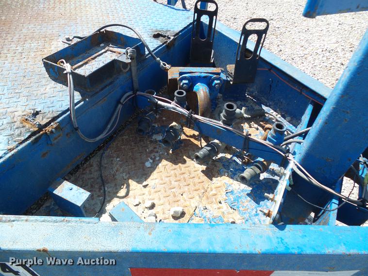 image for item DE5157 1998 Duo Lift 464014E header trailer