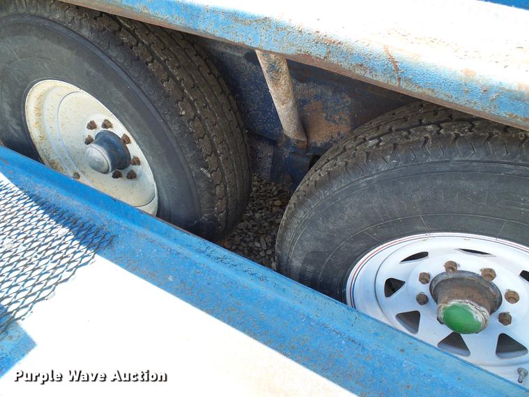 image for item DE5157 1998 Duo Lift 464014E header trailer