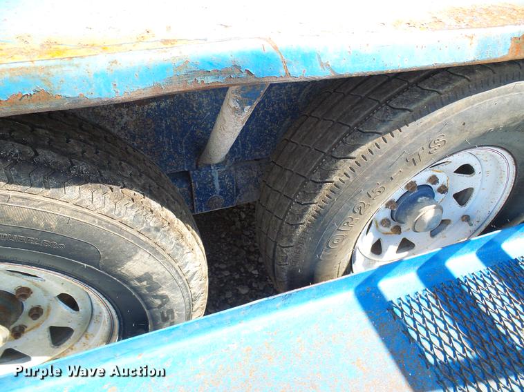 image for item DE5157 1998 Duo Lift 464014E header trailer