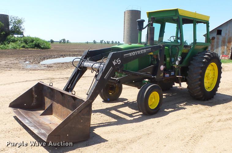 image for item DE7225 John Deere 4020 tractor