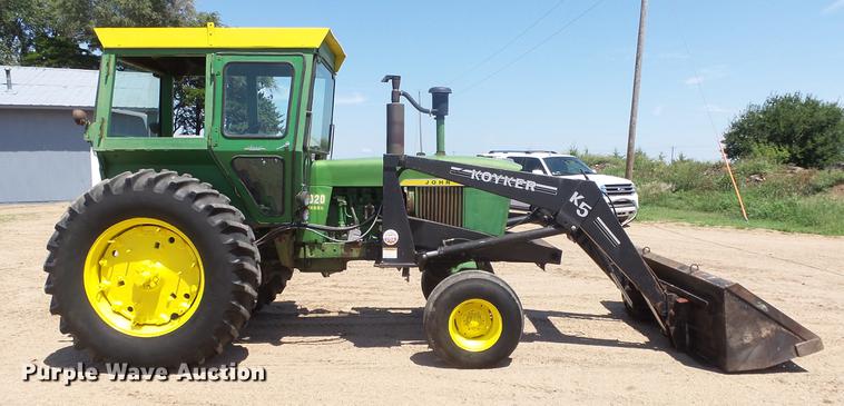 image for item DE7225 John Deere 4020 tractor