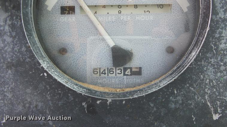 image for item DE7225 John Deere 4020 tractor