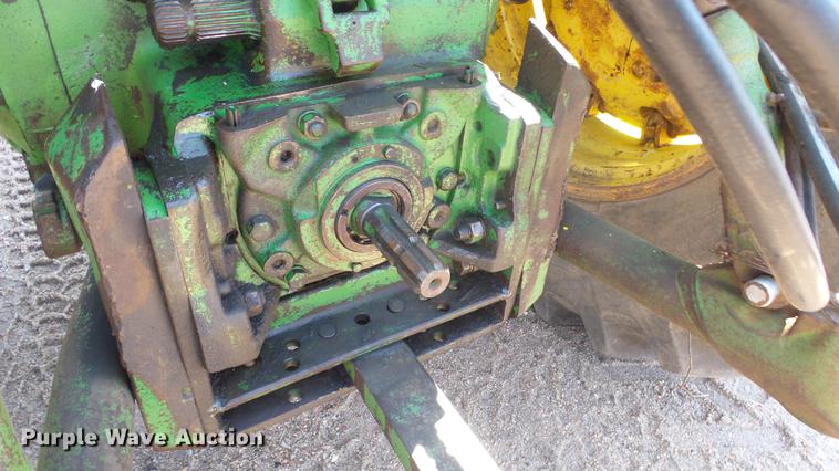 image for item DE7225 John Deere 4020 tractor