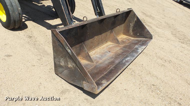 image for item DE7225 John Deere 4020 tractor