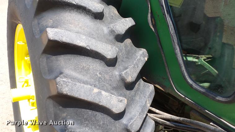 image for item DE7225 John Deere 4020 tractor