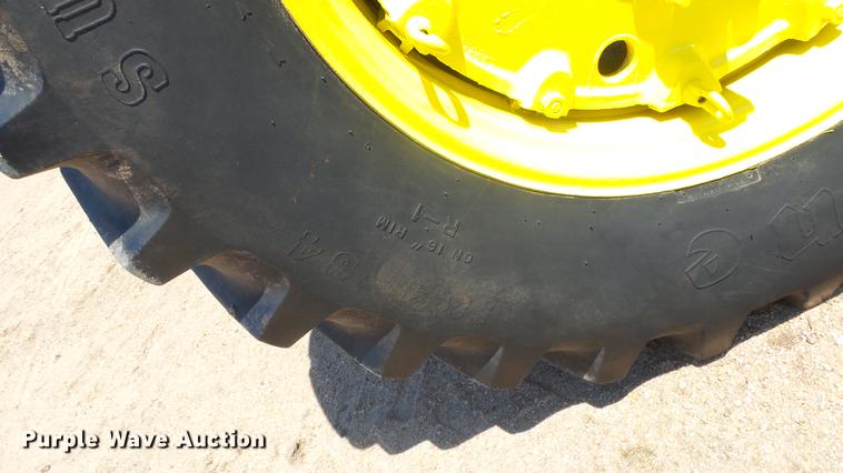 image for item DE7225 John Deere 4020 tractor