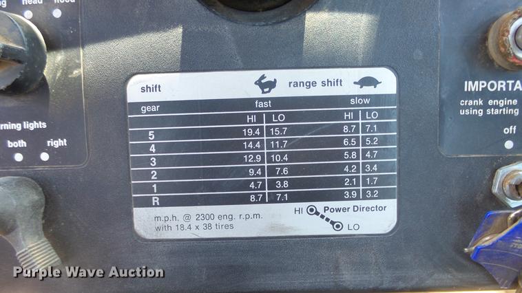 image for item DE7226 1979 Allis Chalmers 7060 tractor