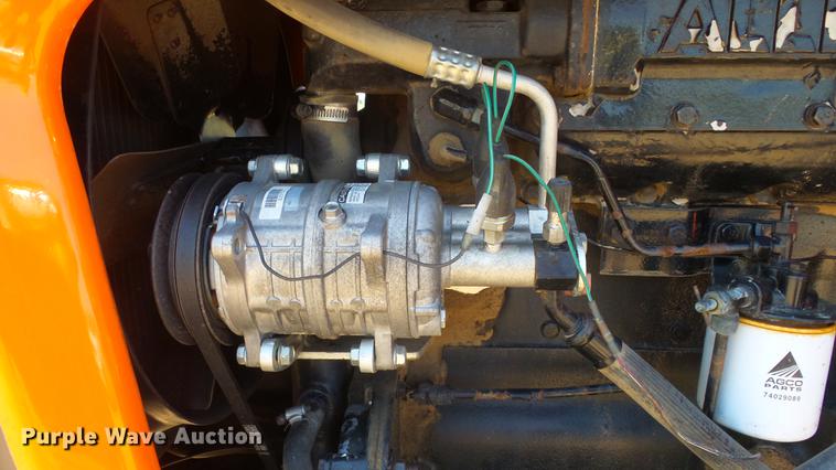 image for item DE7226 1979 Allis Chalmers 7060 tractor