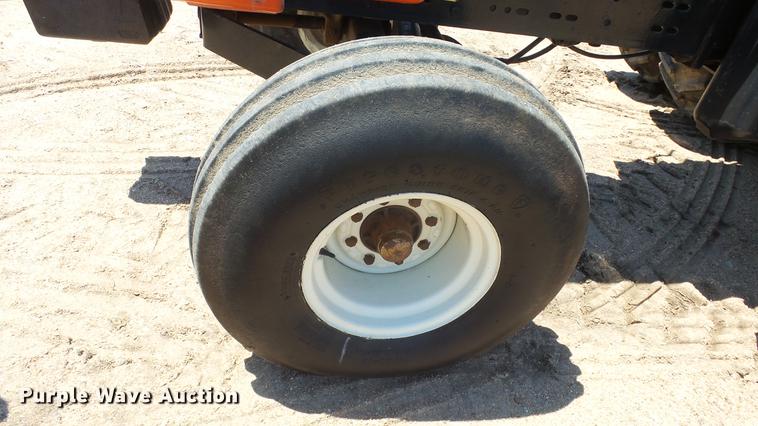 image for item DE7226 1979 Allis Chalmers 7060 tractor