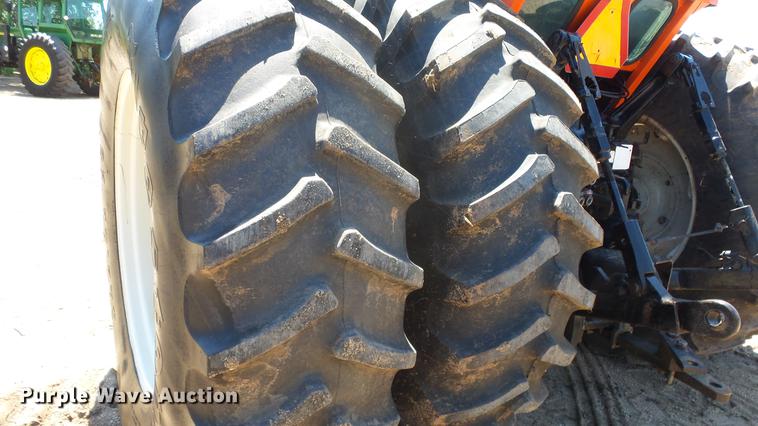 image for item DE7226 1979 Allis Chalmers 7060 tractor