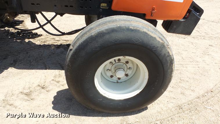 image for item DE7226 1979 Allis Chalmers 7060 tractor