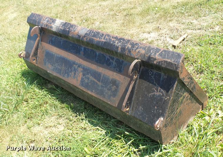 image for item DF3280 Mahindra 6000 tractor