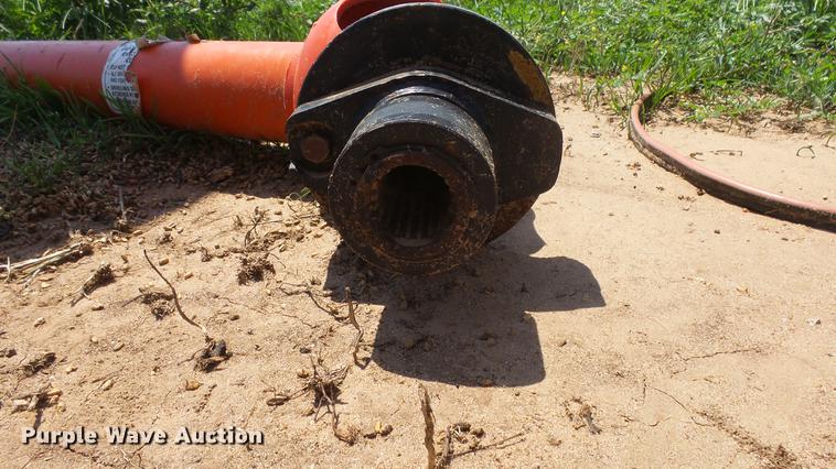 image for item DF4303 2014 Hutchinson swing-out auger