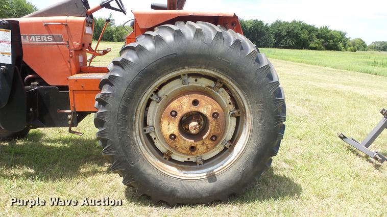 image for item DF4304 Allis Chalmers 200 tractor