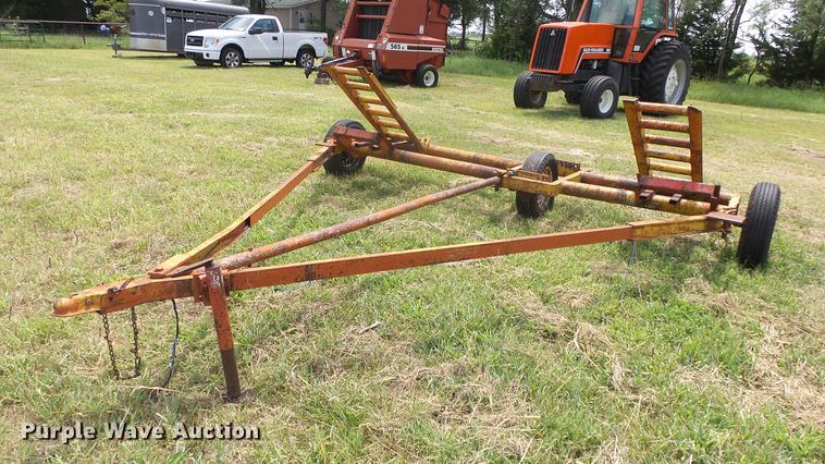 image for item DF4306 Swather trailer