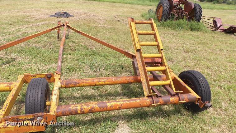 image for item DF4306 Swather trailer