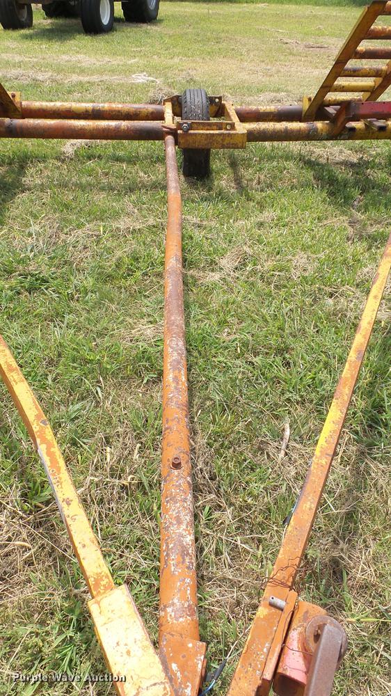 image for item DF4306 Swather trailer