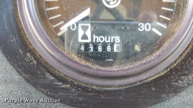 image for item DF4307 Allis Chalmers 8050 tractor