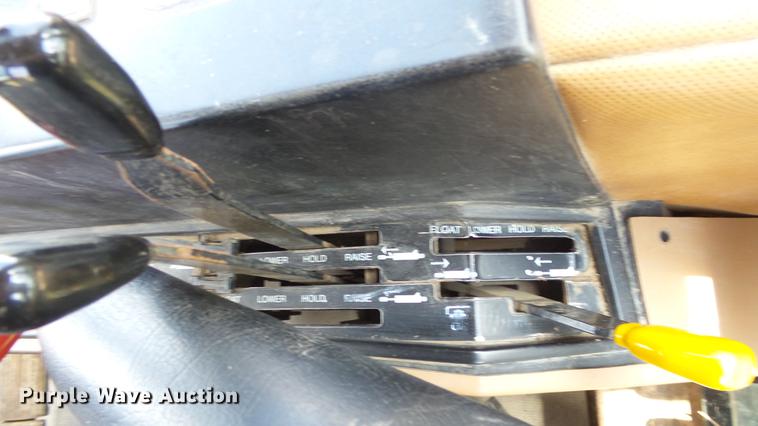 image for item DF4307 Allis Chalmers 8050 tractor