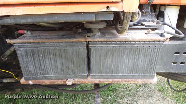 image for item DF4307 Allis Chalmers 8050 tractor