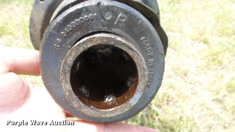 image for item DF4308 Hesston 565A round baler