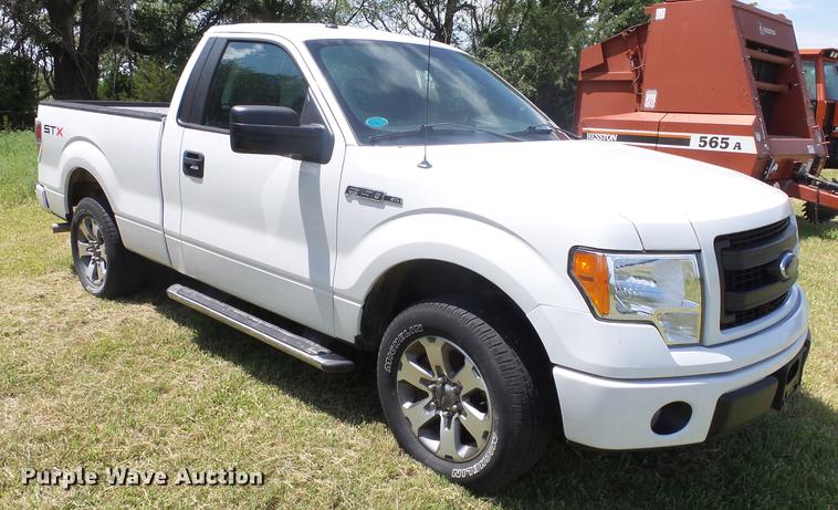 image for item DF4309 2013 Ford F150 pickup truck