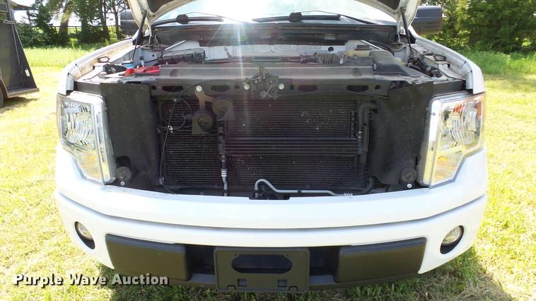 image for item DF4309 2013 Ford F150 pickup truck