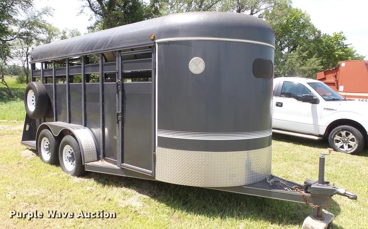 image for item DF4310 2004 Pro Stock livestock trailer