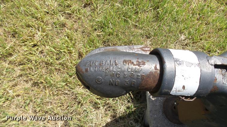 image for item DF4310 2004 Pro Stock livestock trailer