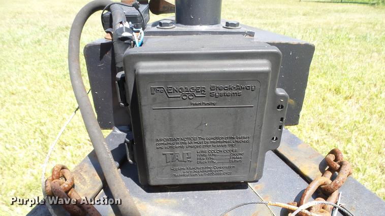 image for item DF4310 2004 Pro Stock livestock trailer