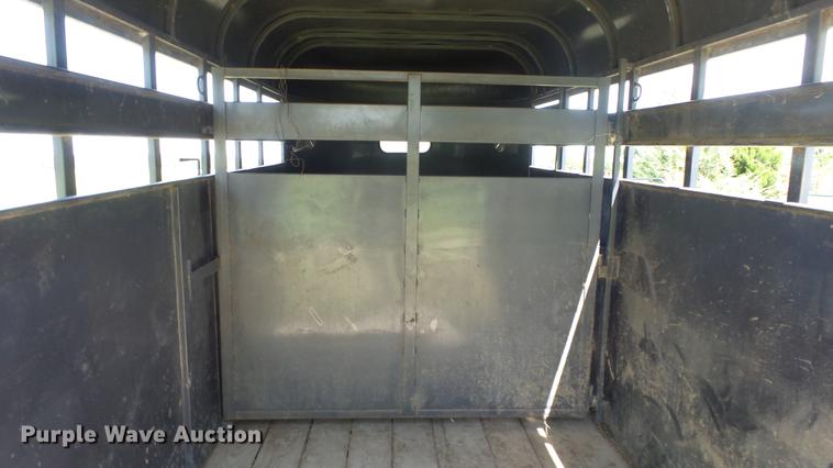 image for item DF4310 2004 Pro Stock livestock trailer