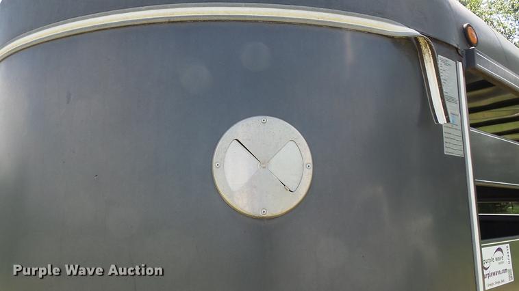 image for item DF4310 2004 Pro Stock livestock trailer