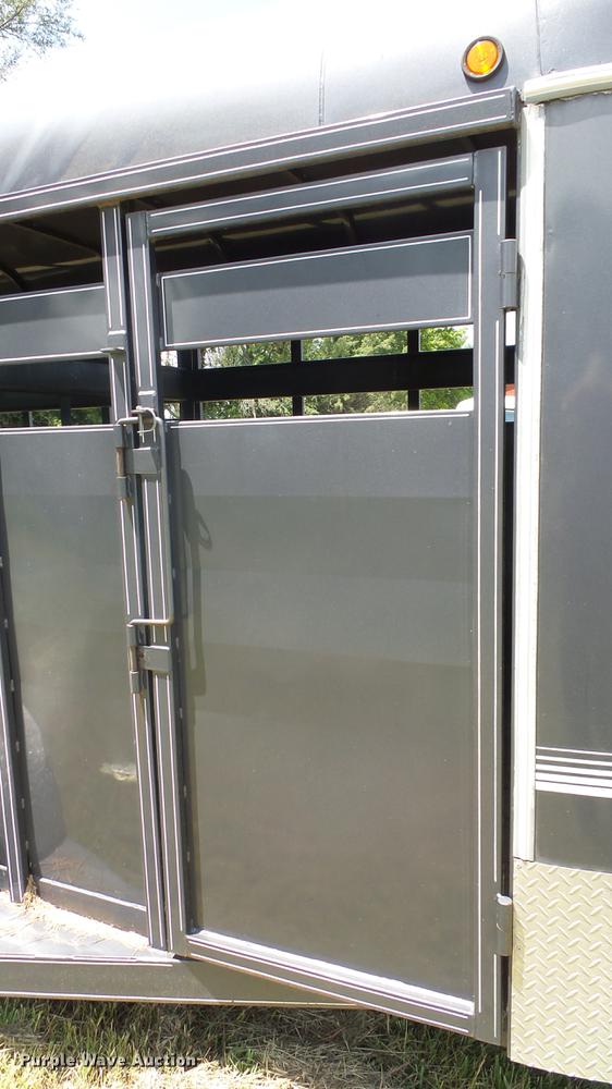 image for item DF4310 2004 Pro Stock livestock trailer