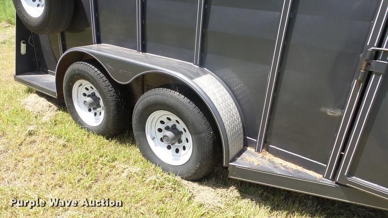 image for item DF4310 2004 Pro Stock livestock trailer