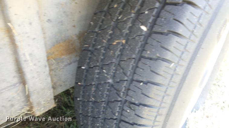 image for item DF4310 2004 Pro Stock livestock trailer