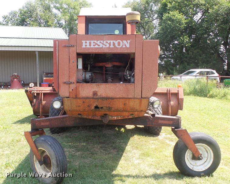 image for item DF4313 Hesston 6450 windrower