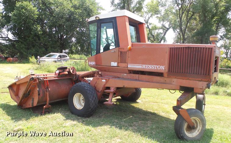 image for item DF4313 Hesston 6450 windrower
