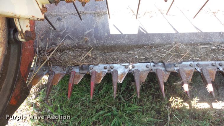 image for item DF4313 Hesston 6450 windrower