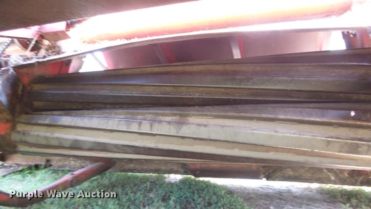 image for item DF4313 Hesston 6450 windrower