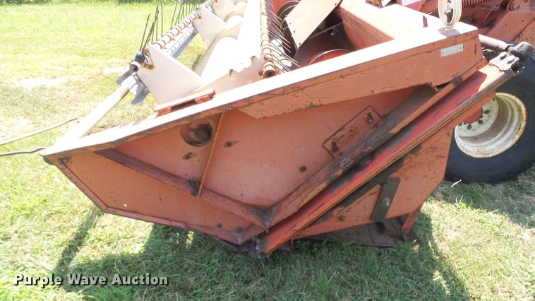 image for item DF4313 Hesston 6450 windrower