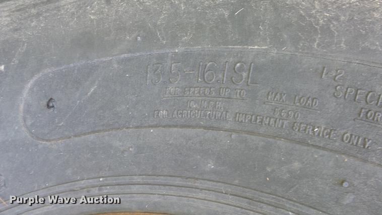 image for item DF4313 Hesston 6450 windrower