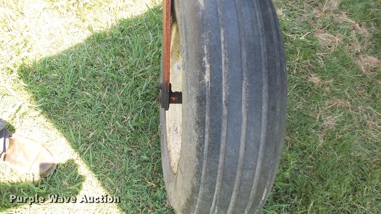 image for item DF4313 Hesston 6450 windrower