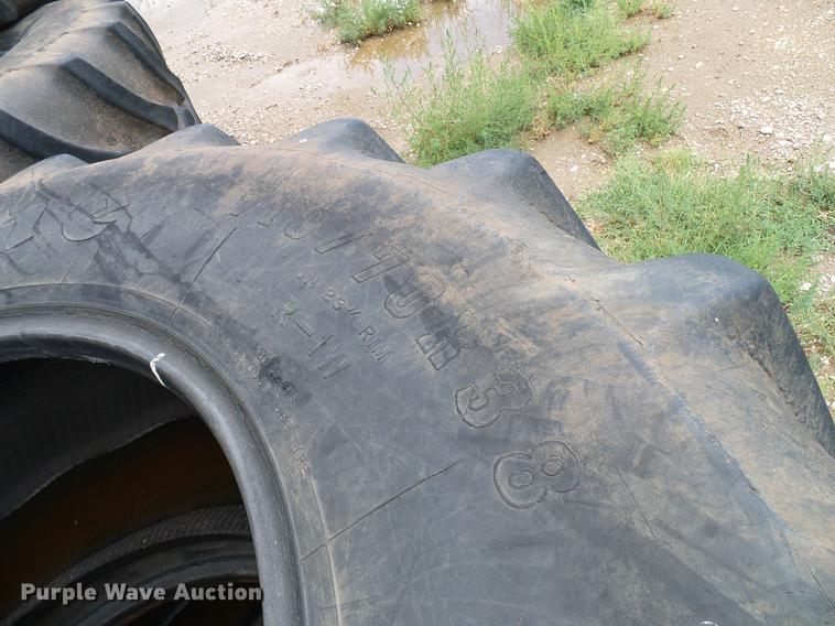 image for item EP9508 (7) Firestone 710/70R38 tires