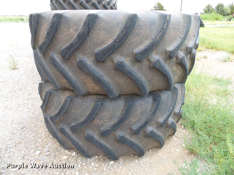 image for item EP9508 (7) Firestone 710/70R38 tires