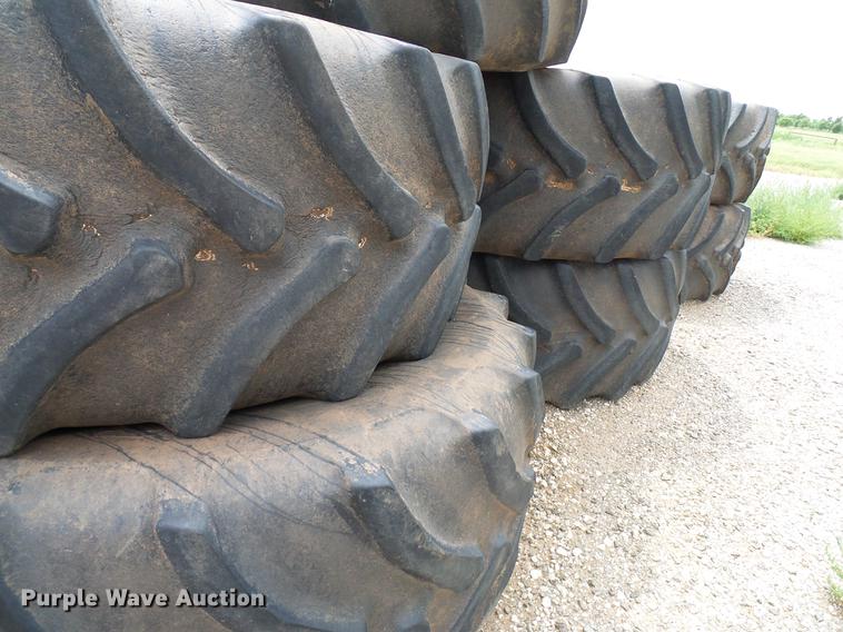 image for item EP9508 (7) Firestone 710/70R38 tires