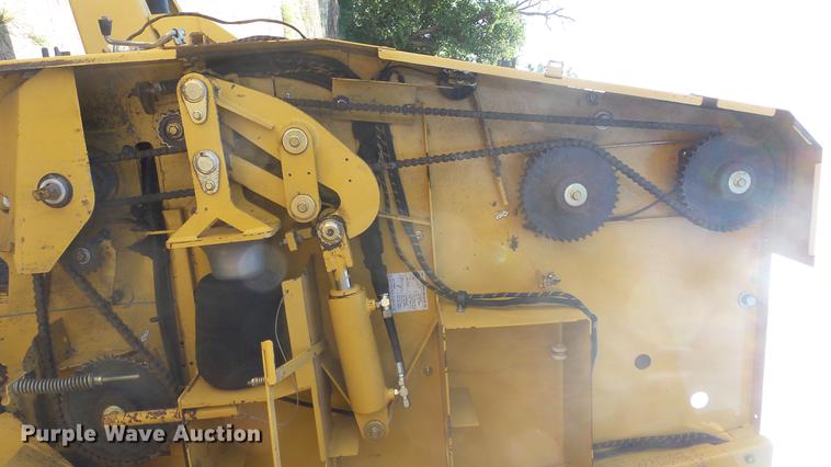 image for item ES9311 Vermeer 605XL round baler