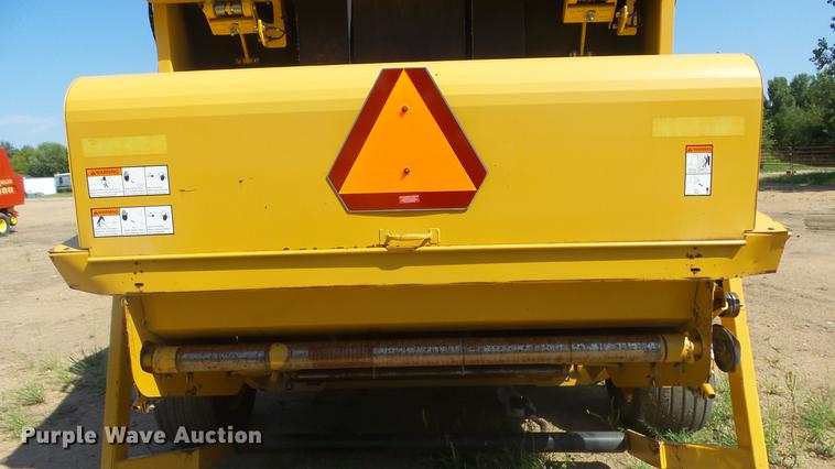 image for item ES9311 Vermeer 605XL round baler