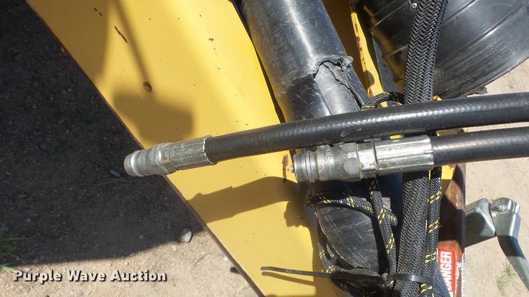 image for item ES9311 Vermeer 605XL round baler