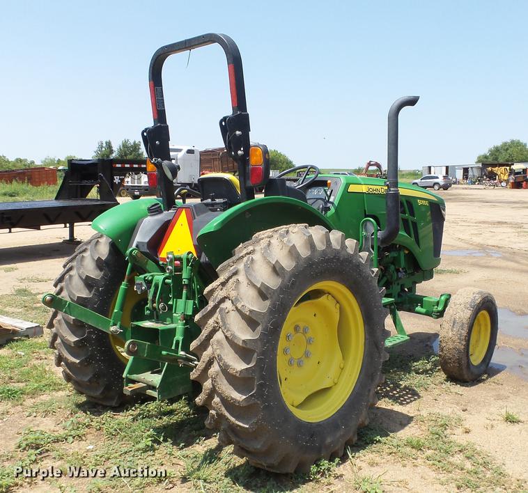 image for item ET9335 2015 John Deere 5055E tractor